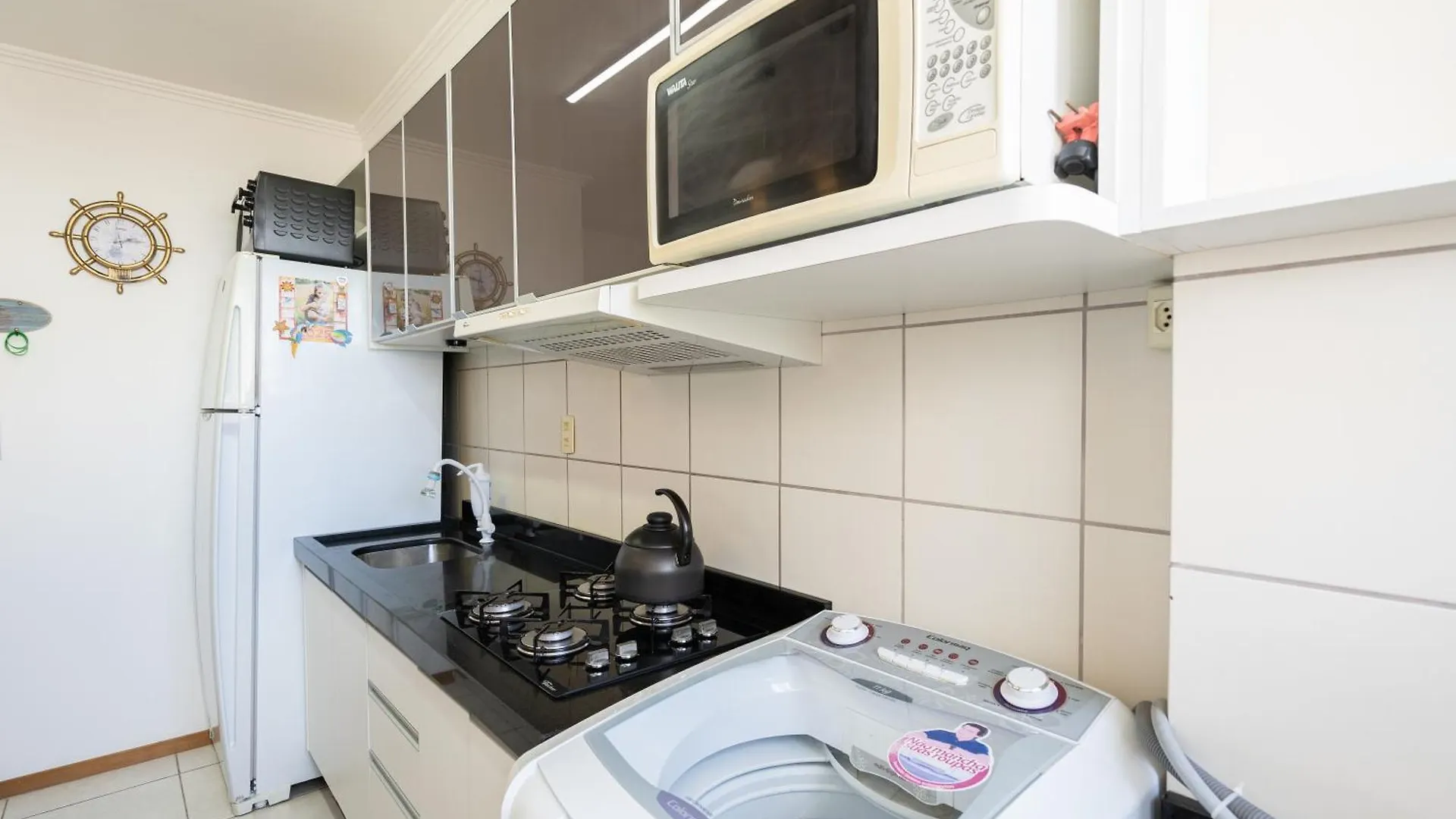 Apartamento A 400M Praia Com Piscina Sacada Com Churrasqueira Privativa Wi-Fi Portaria 24H Playground Infantil Quadra De Esportes E Vaga Privativa De Garagem Reserve Agora Mesmo Piçarras 0*,