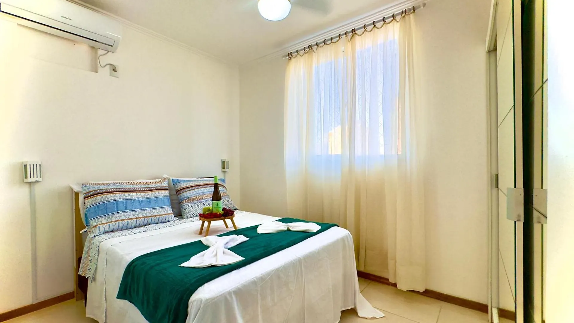 Apartamento A 400M Praia Com Piscina Sacada Com Churrasqueira Privativa Wi-Fi Portaria 24H Playground Infantil Quadra De Esportes E Vaga Privativa De Garagem Reserve Agora Mesmo Piçarras Brazilië